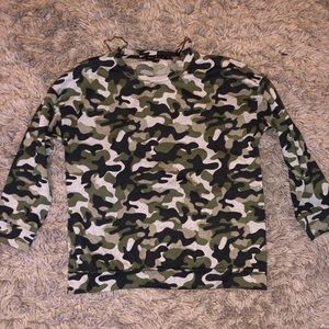Camo print sweater